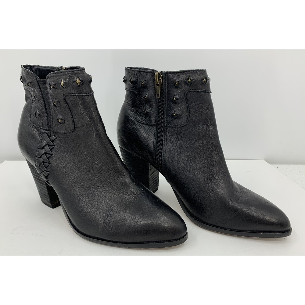 Dolce Vita Ankle Boot Size 6 Black Leather Booties Side Zip Studded Stacked Heel